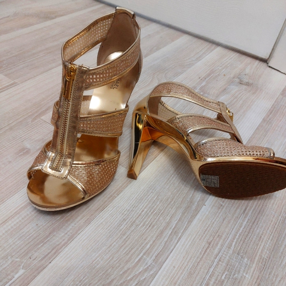 Michael Kors gold T strap heel